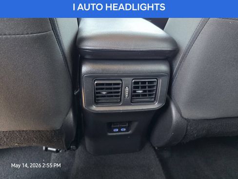 Used 2022 Toyota RAV4 XLE w/ Convenience Package FWD image 19