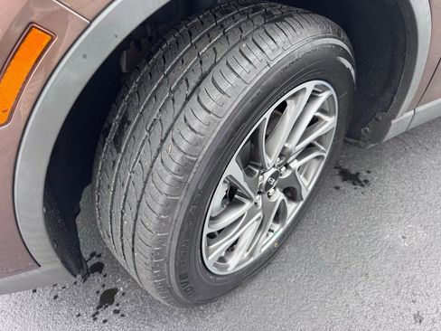 Used 2022 Lincoln Corsair Standard image 14