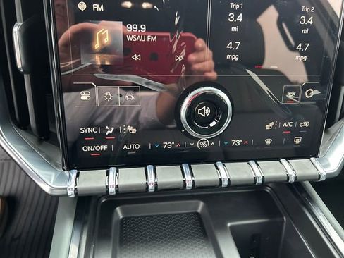 New 2026 GMC Acadia AT4 w/ LPO, Floor Liner Package image 21