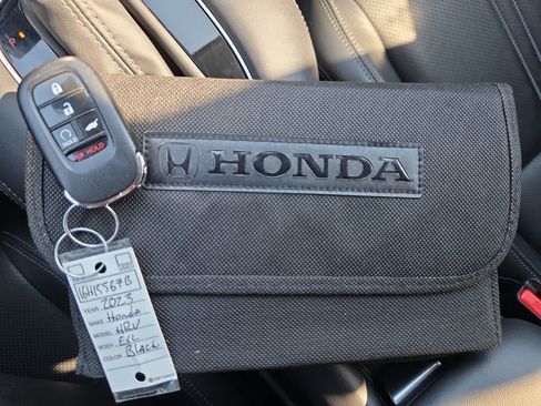 Used 2023 Honda HR-V EX-L image 34