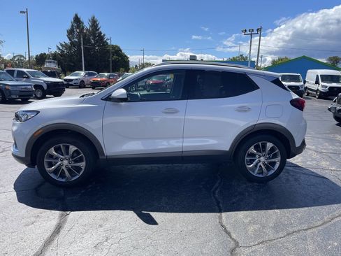 Used 2023 Buick Encore GX Essence w/ Advanced Technology Package image 9