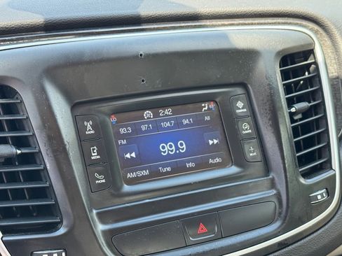Used 2015 Chrysler 200 C FWD image 25
