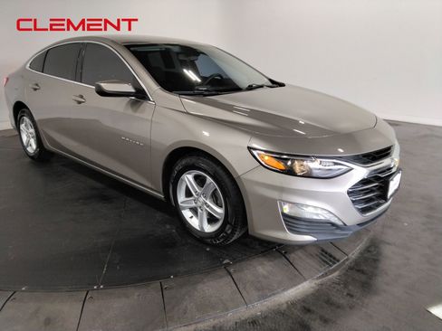 Used 2022 Chevrolet Malibu LT FWD image 3