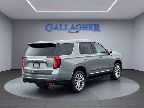 Used 2024 GMC Yukon Denali w/ Advanced Technology Package image 4