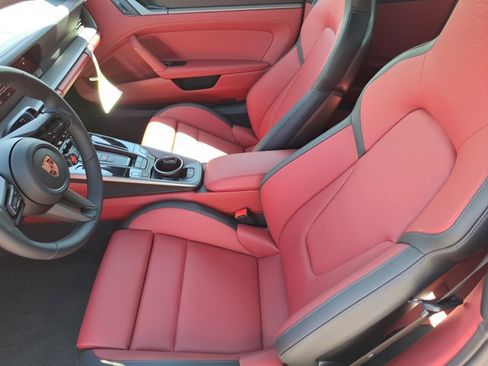 Used 2026 Porsche 911 Carrera image 19