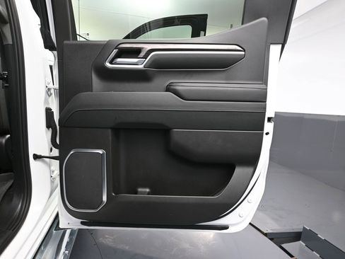 Used 2023 Chevrolet Silverado 1500 LTZ w/ LTZ Premium Package image 50