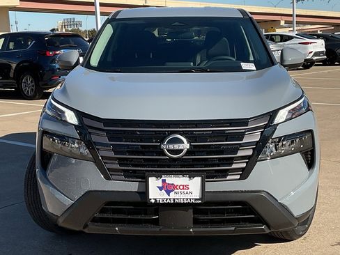 New 2026 Nissan Rogue SV image 3