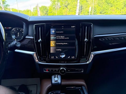 Used 2019 Volvo V90 T5 Inscription w/ Advanced Package FWD image 14