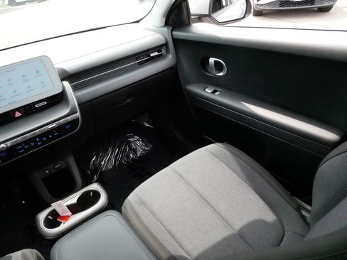 Used 2024 Hyundai Ioniq 5 SEL AWD/4WD image 11