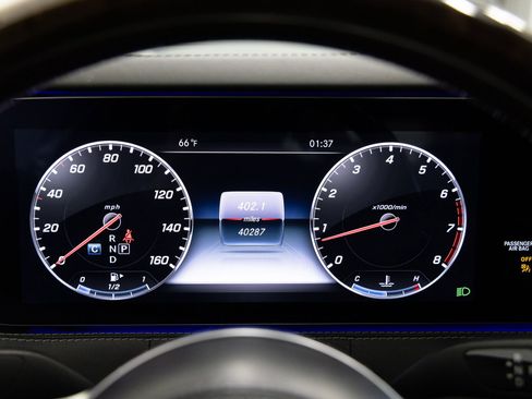 Used 2019 Mercedes-Benz S 560 4MATIC Coupe image 18