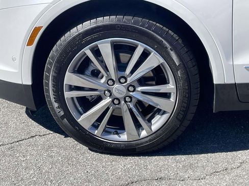 New 2025 Cadillac XT5 Premium Luxury w/ Technology Package image 9