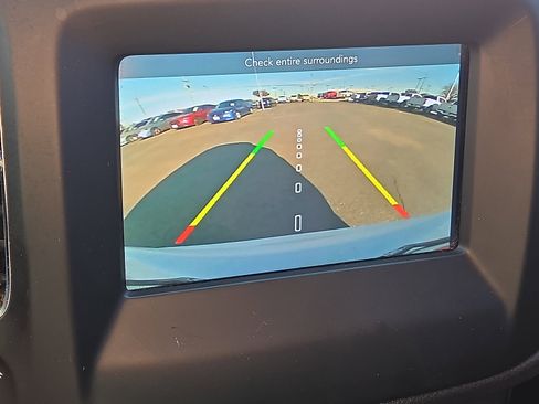 Used 2018 Jeep Compass Latitude w/ Popular Equipment Group image 14