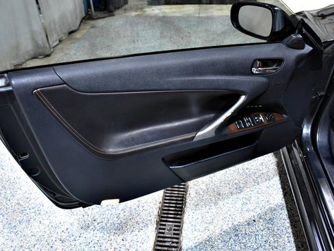 Used 2011 Lexus IS 250C image 12