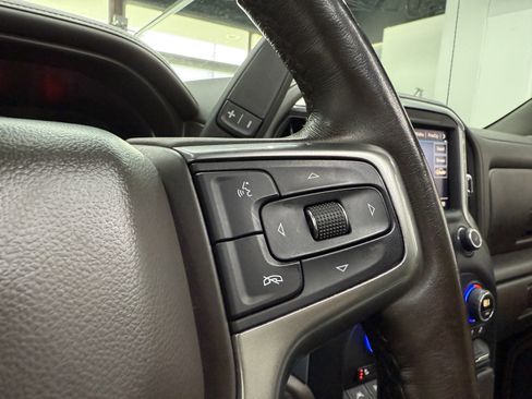 Used 2020 Chevrolet Silverado 1500 LTZ w/ LTZ Premium Package image 19