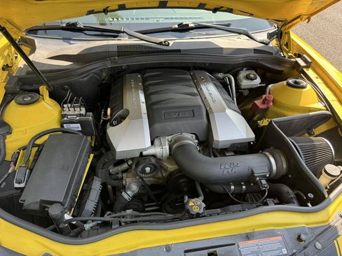Used 2010 Chevrolet Camaro SS w/ RS Package RWD image 23