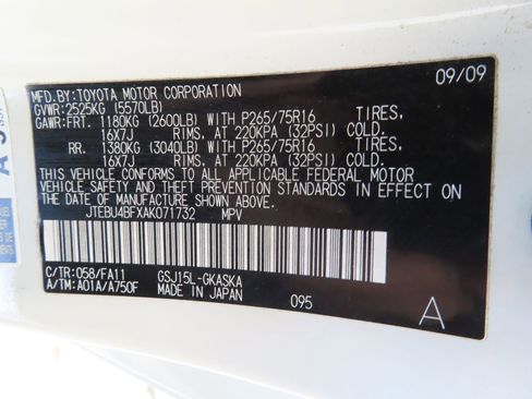 Used 2010 Toyota FJ Cruiser 4WD image 26
