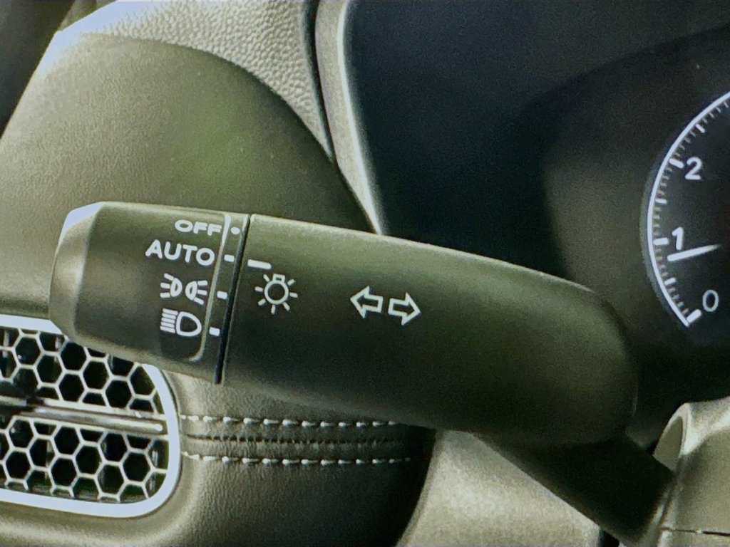 New 2027 Honda HR-V EX-L image 17