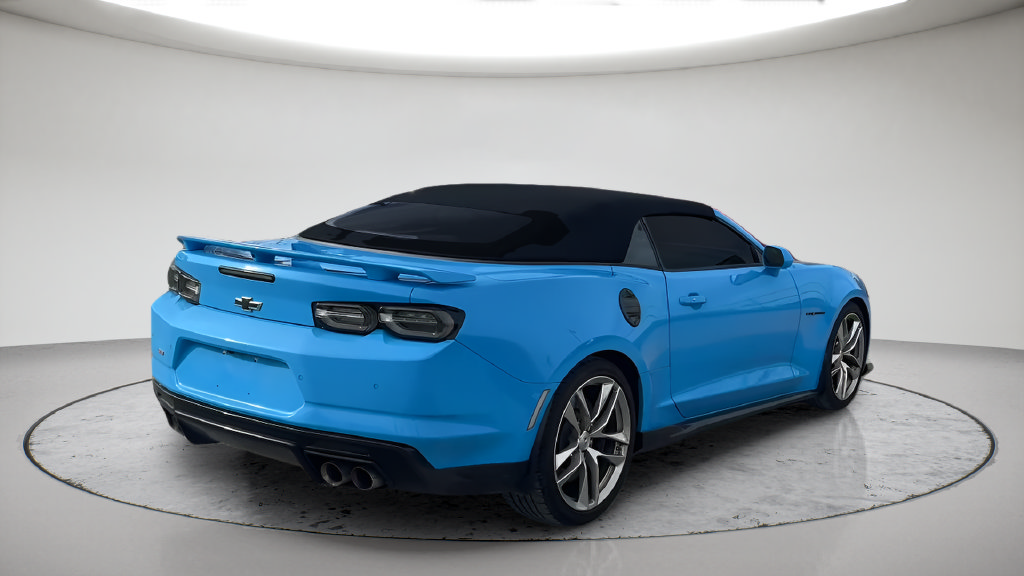 Used 2023 Chevrolet Camaro SS w/ Design Package 3 RWD image 7