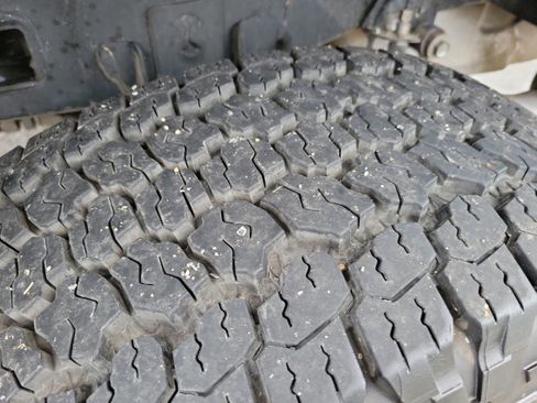 Used 2021 Jeep Gladiator Overland image 9