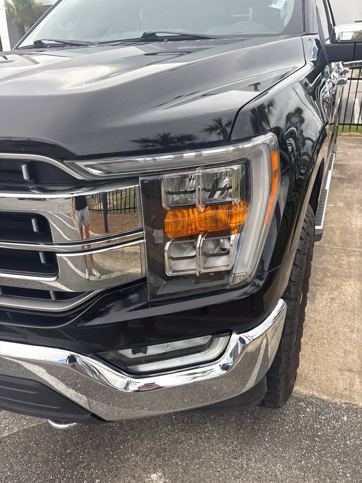 Used 2022 Ford F150 Lariat AWD/4WD image 9