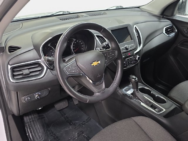 Used 2019 Chevrolet Equinox LT AWD/4WD image 16
