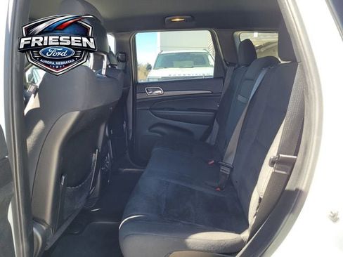 Used 2015 Jeep Grand Cherokee Laredo w/ Quick Order Package 23E image 20