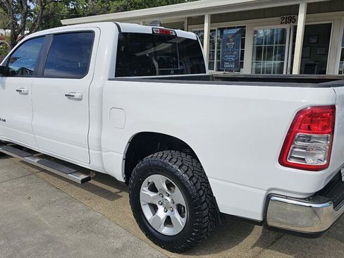 Used 2020 RAM 1500 Big Horn AWD/4WD image 4