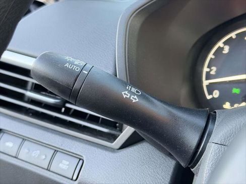 Used 2025 Nissan Altima 2.5 S image 23