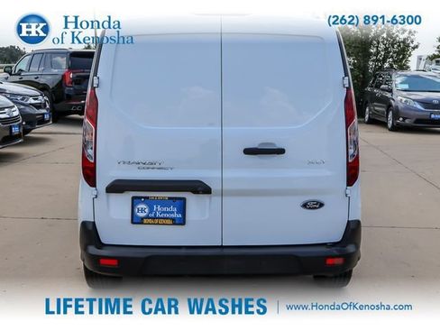 Used 2021 Ford Transit Connect XLT FWD image 4