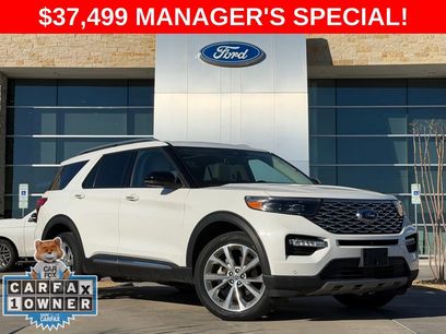 Used 2023 Ford Explorer Platinum w/ Technology Package