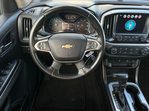 Used 2018 Chevrolet Colorado LT image 14