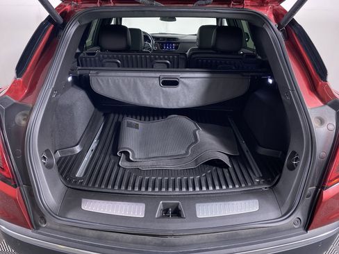 Certified 2022 Cadillac XT5 Premium Luxury w/ LPO, Floor Liner Package image 15