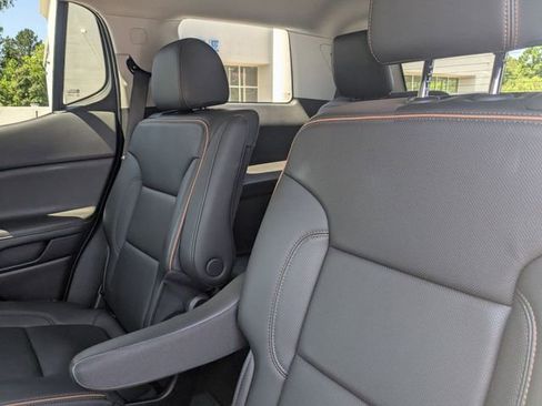 Used 2021 GMC Acadia AT4 AWD/4WD image 27