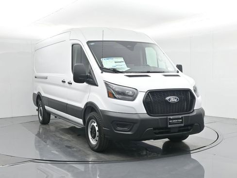 New 2026 Ford Transit 250 148 Medium Roof w/ Load Area Protection Package image 58