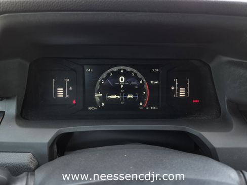 Used 2021 Toyota Tacoma SR5 image 10