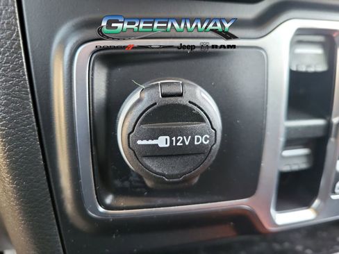 Used 2021 Jeep Wrangler Unlimited Sport S image 21