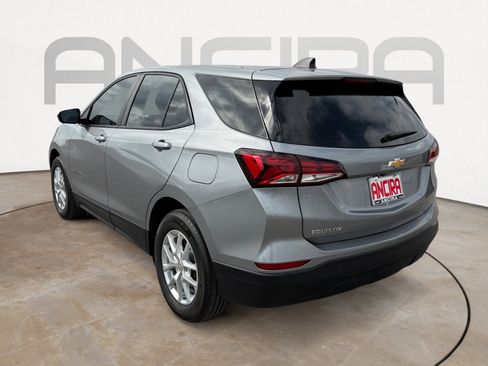 Used 2024 Chevrolet Equinox LS image 8