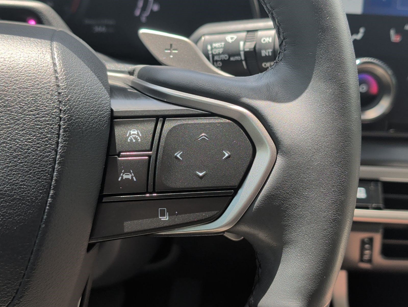 Used 2023 Lexus RX 350 FWD w/ Accessory Package image 15