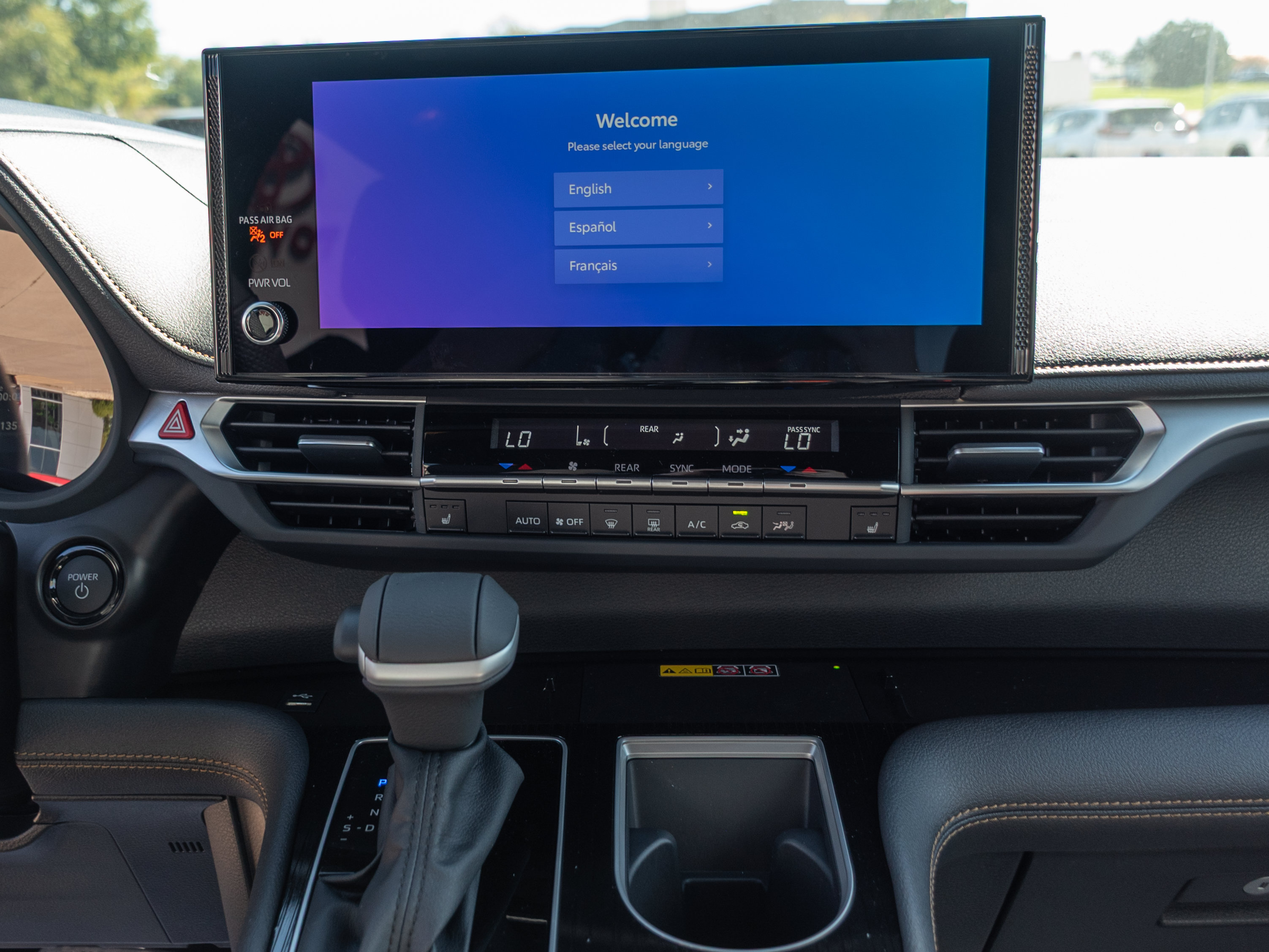 New 2026 Toyota Sienna XLE Woodland Edition AWD/4WD image 14