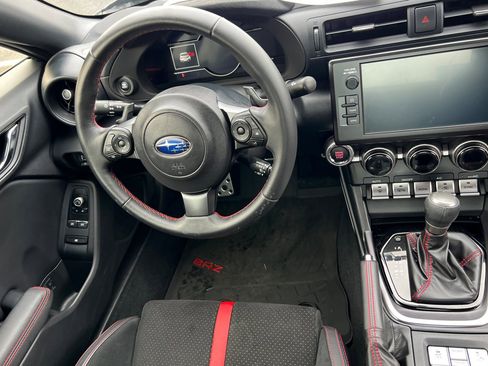 Used 2024 Subaru BRZ Limited image 14