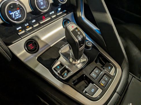 Used 2016 Jaguar F-TYPE Convertible image 40