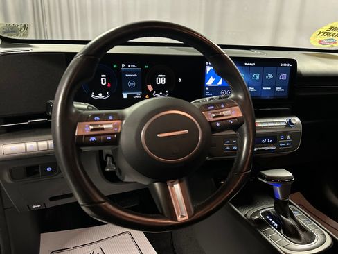 Used 2024 Hyundai Kona SEL FWD image 13