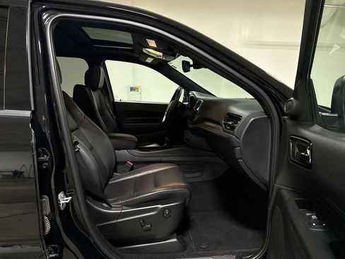 Used 2025 Dodge Durango GT AWD/4WD image 24