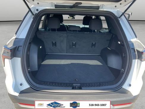Used 2025 Chevrolet Equinox LT w/ Midnight Edition AWD/4WD image 18