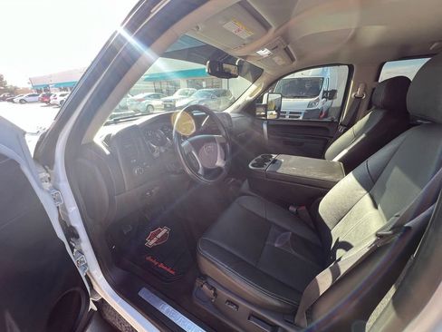 Used 2014 Chevrolet Silverado 2500 LT w/ Z71 Appearance Package image 20