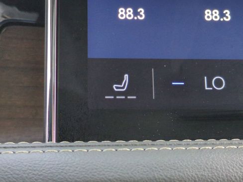 Used 2023 Lincoln Corsair Reserve w/ Towing Package image 22