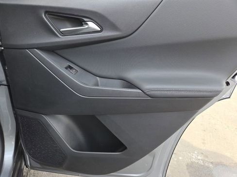 New 2026 Chevrolet Equinox LT w/ Safety and Technology Package FWD image 25