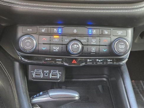 Used 2021 Dodge Durango SRT w/ Technology Group AWD/4WD image 40
