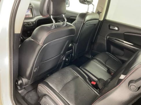 Used 2015 Dodge Journey R/T w/ Flexible Seating Group FWD image 15