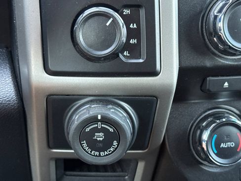 Used 2018 Ford F150 Lariat AWD/4WD image 29